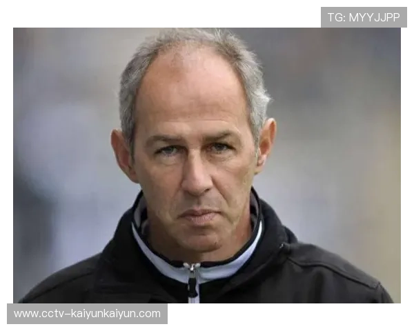 德甲与德国足协合作推出教练培训计划,提升基层足球教学质量 德甲与德国足协合作推出教练培训计划,提升基层足球教学质量